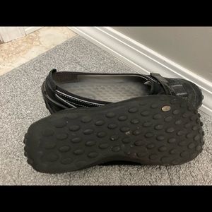 Clarks black flats